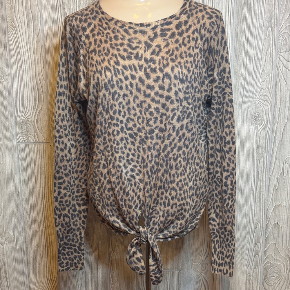 Olivaceous Leopard Print Tie-Front Lightweight Sweater -Size M